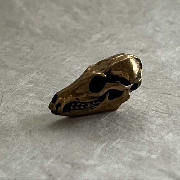Bronze wolf skull pendant - Picture 3 of 6
